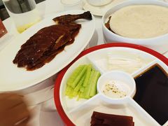 招牌挂炉烤鸭-月福京味斋·烤鸭店·北京菜(鼓楼总店)