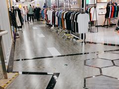 -广州壹马服装广场