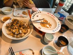 -乔家小院•非遗驴肉•本地小海鲜(滨河路店)