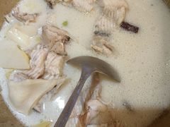 钱鱼-滇香肴·云南菜蒸汽石锅鱼(云南北路店)