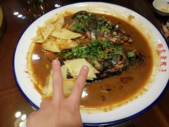大铁锅炖鱼-那家老院子东北菜·饺子·小鸡炖蘑菇(艳华街店)