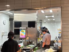 -麦当劳(徐汇漕溪北路百脑汇店)