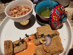 九层塔三杯臭豆腐-桂满陇天书(南京德基旗舰店)