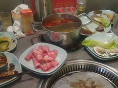 -金滏山烤肉·海鲜·火锅自助餐厅(襄阳万达店)