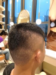 -摩登时代美发沙龙