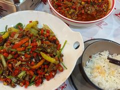 -堂瓦里·33年传统赣菜(第一街区店)