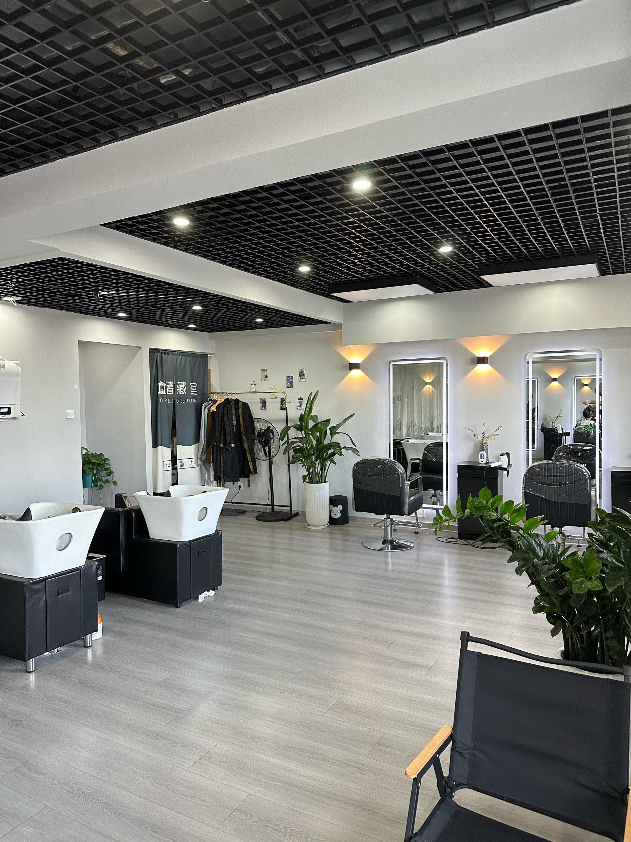 发型师的艺术空间