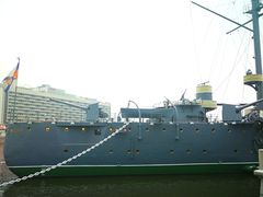 -阿芙乐尔号巡洋舰