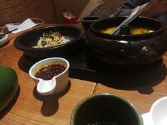 -云海肴·汽锅鸡·云南菜(天山百盛优客店)