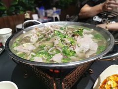 -肖四女乐山跷脚牛肉(世博源店)