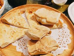 -巴扎美食·新疆菜·西域歌舞表演餐厅(新疆大厦店)