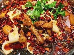 -晓彭肥肠鸡·泡椒鸡火锅(水木天地店)
