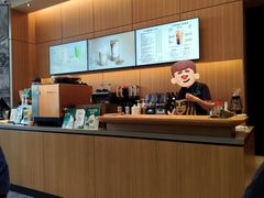 -星巴克(上海长宁来福士1F店)