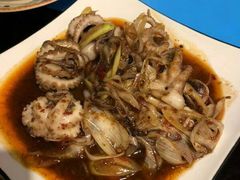 -臻鲜燕海鲜融合餐厅(金陵style店)
