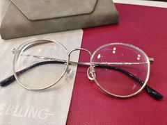 -爱视眸Eyeblling眼镜·依视路·蔡司镜片折扣店(百联南方商城购物中心)