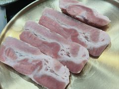 -臻牛烤肉