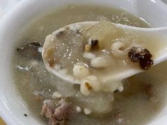 -红旗山庄(圭峰山店)