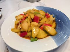-三江源美食城