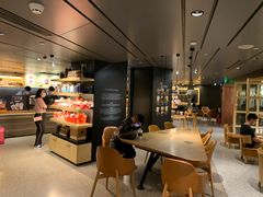 -星巴克臻选(国贸商城首店)