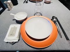 餐具摆设-柿合缘新京菜(国金中心商场店)