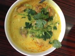 椰汁鸡河粉-成群小食店