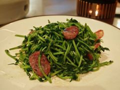 鸡油腊味炒豆苗-潮界(凯德晶萃店)