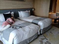 -上海佘山世茂艾美酒店
