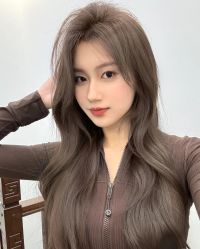 -十六番发型师事务所