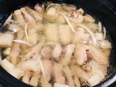 -东椰·海南椰子鸡火锅(朝阳门店)