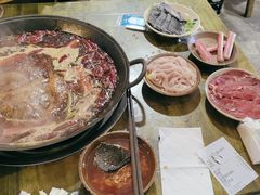 -黄潇洒老火锅(九眼桥宏济巷店)