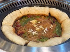 -哈尔滨烧烤·山河村铁锅炖(交大店)