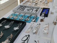 -视野联行眼镜·蔡司·尼康战略合作店(城西银泰店)
