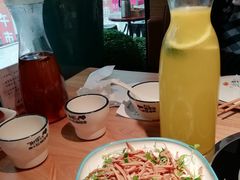 -山城外·非遗酸菜鱼(蜀都万达店)