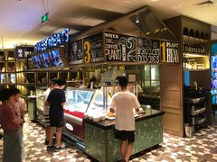 -钱小奴海鲜自助黑金店(杭州滨江龙湖店)
