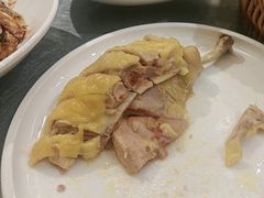 -侬佳蒸菜馆(听潮店)