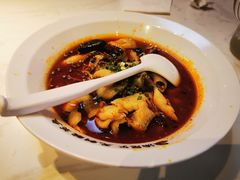 -渝是乎川渝小炒(新世界百货望京店)