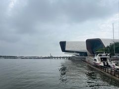 -抱抱地球咖啡馆(国家海洋博物馆店)