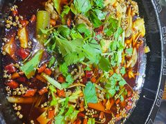 美蛙鱼头红油锅底-味仙疯美蛙鱼头(清扬路总店)