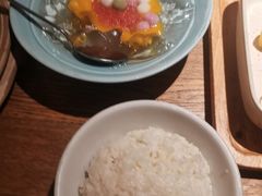 -蜜桃餐厅·伴山(湖滨商业街店)