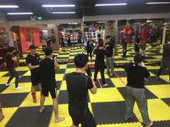 -拳盛时代拳击俱乐部(北京路店)
