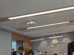 -北京华德眼科医院