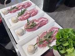 -韩聚屋韩国烤肉餐厅(新北万达店)