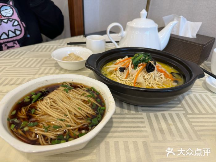 怡园饭店-餐厅(四望亭店)图片