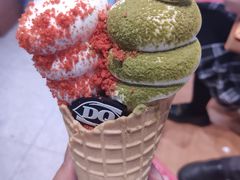 白冰联名款双头怪华夫甜筒-DQ·蛋糕·冰淇淋(荟聚中心店)
