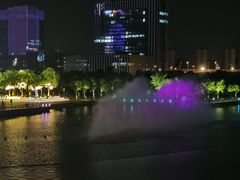 -翠山·映月湖景餐厅(映月湖公园店)