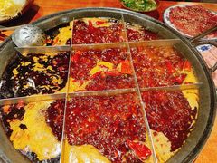 -周小明火锅(黑金冠社区店)