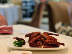 脆皮烧顶鸽-御宝轩(益丰·外滩源店)