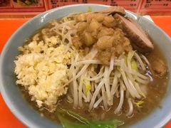 -拉面莊夢語＆中华料理八椿