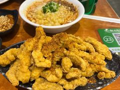 重庆小酥肉-付小姐在成都(中山公园店)