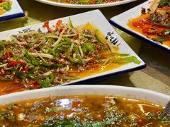 -厨神老街兔·淳朴人家店(盐帮菜风味名店)